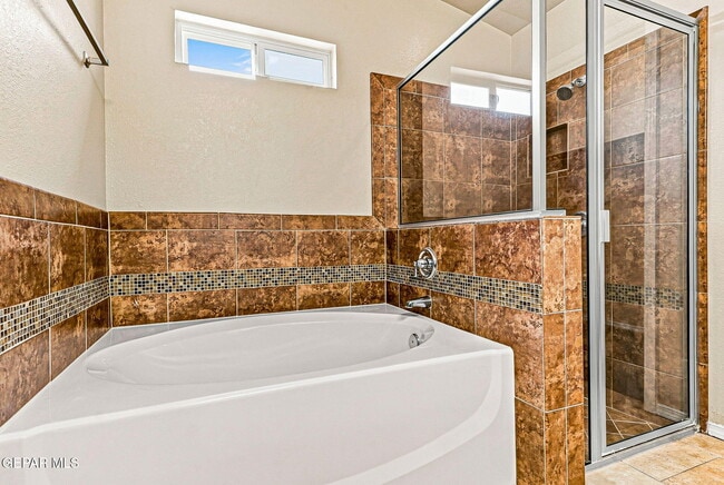 Building Photo - 7409 Dewberry Dr