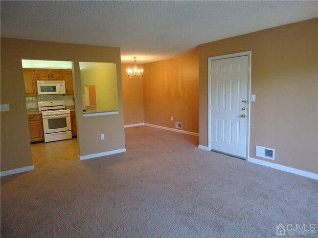 Primary Photo - 313 Wimbeldon Ct