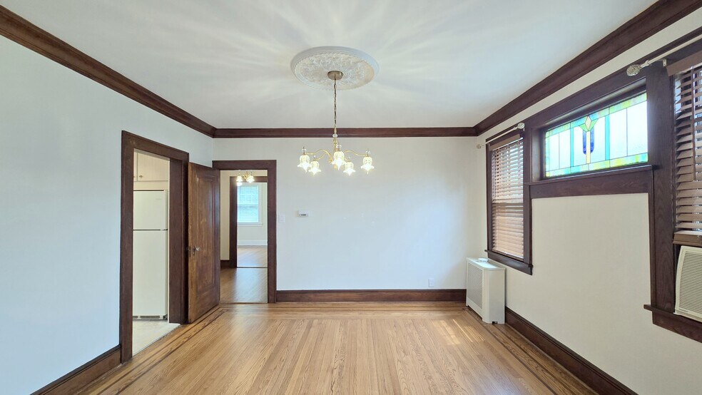 Building Photo - 75 Williamson Ave