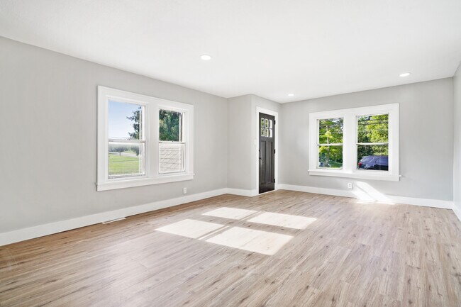 Building Photo - 1750 Brodhead Rd