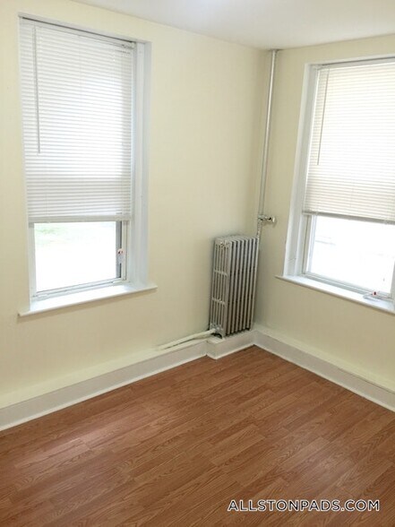 Building Photo - 23 Brighton Ave