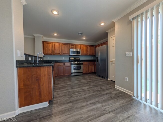 Building Photo - 10308 Faustine Ave