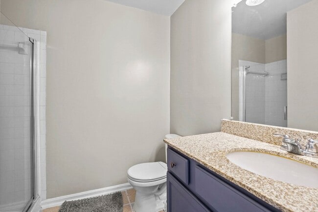 Building Photo - 3178 Summit Square Dr