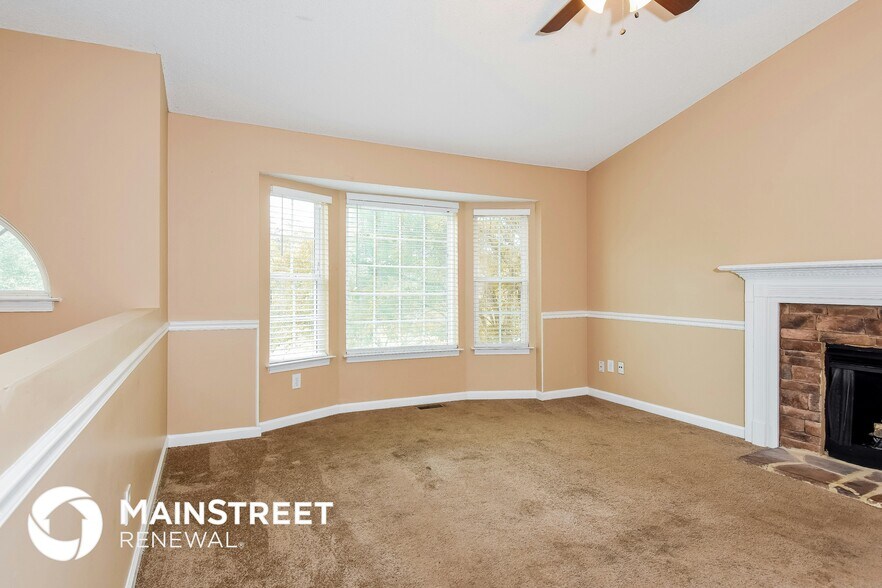 Building Photo - 32 Cathedral Heights