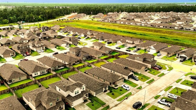 Building Photo - 5618 Redstone Gardens Dr