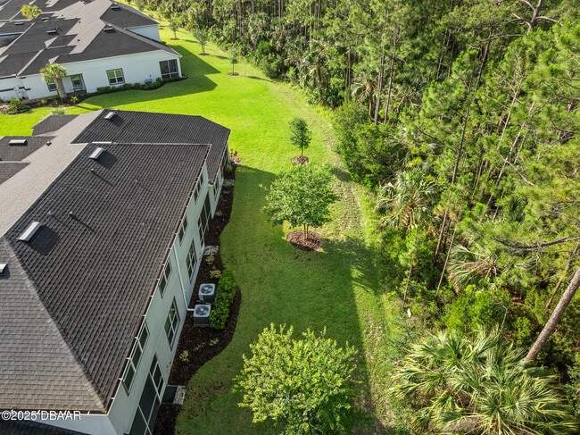 Building Photo - 829 Pinewood Dr