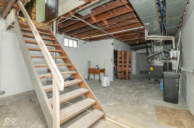 Building Photo - 5309 Hill St