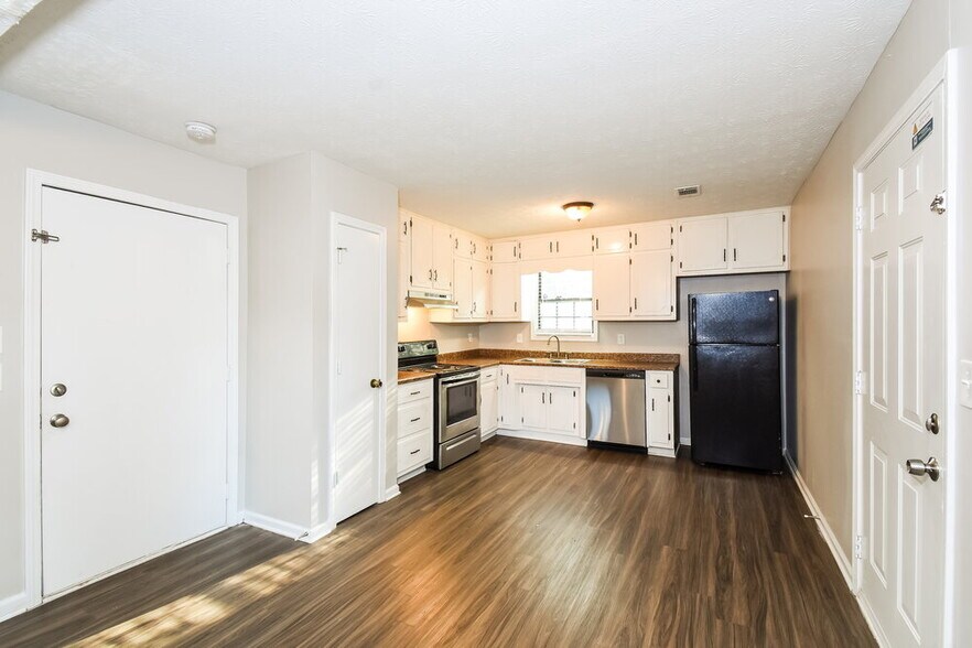 Building Photo - 5376 Whitney Ct