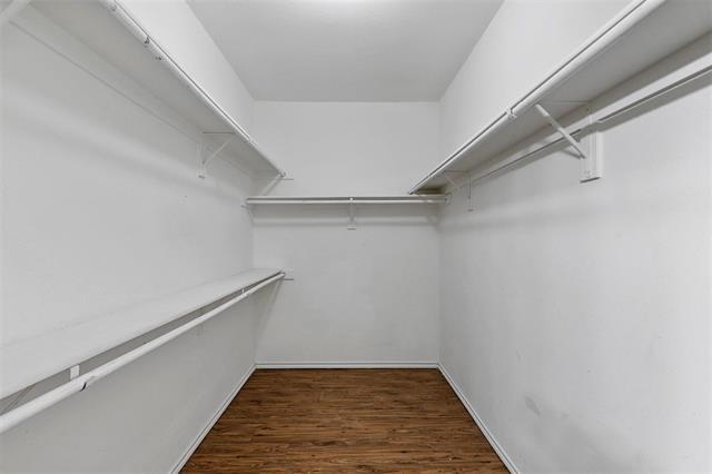 Building Photo - 2811 Briarbrook Dr