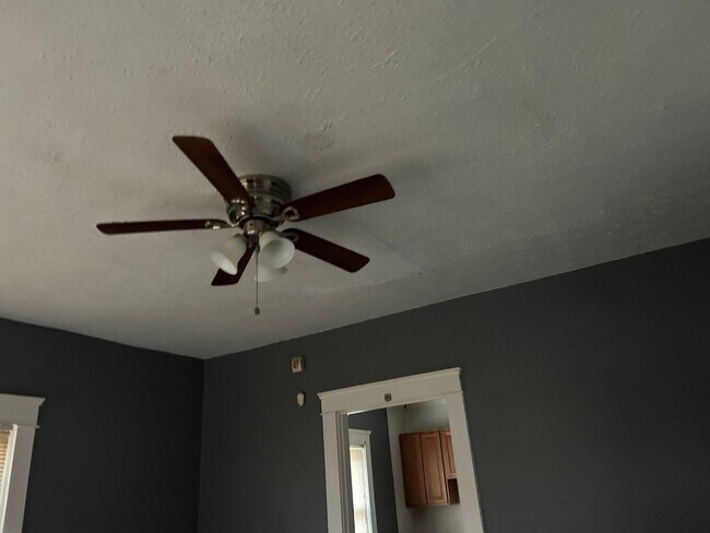 Building Photo - 12523 Forest Ave