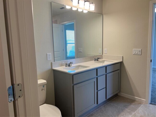 Building Photo - 2007 Alluring Ln