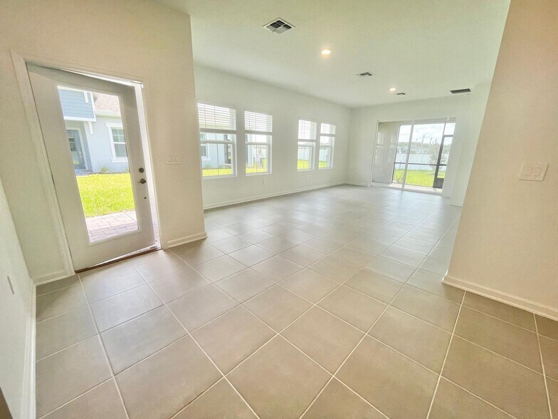 Building Photo - 4309 Curacao Pl