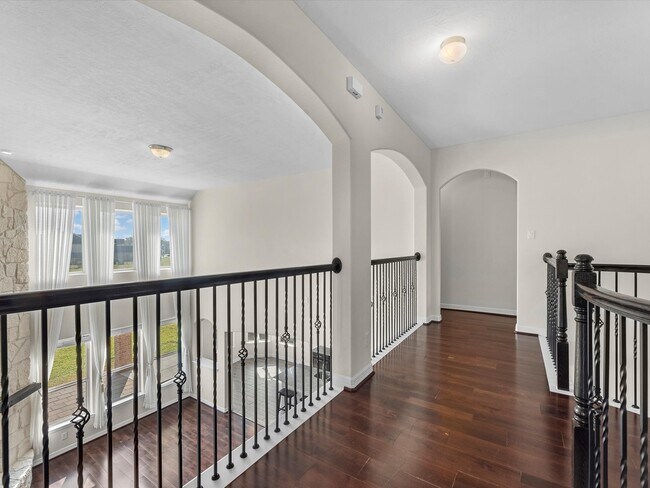 Building Photo - 2311 Cranbrook Ridge Ln