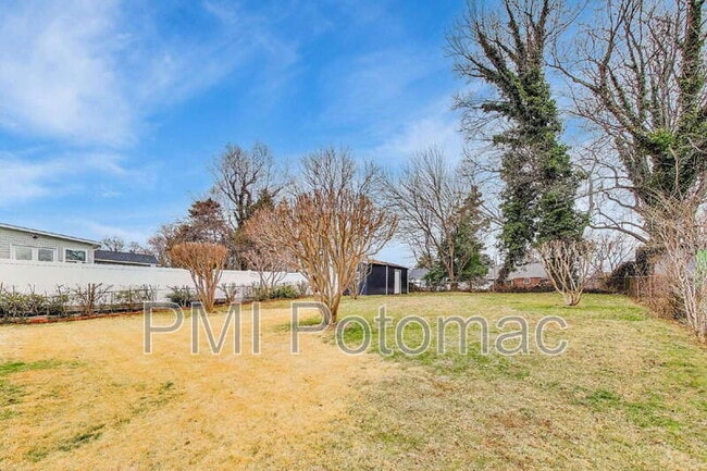 Building Photo - 12609 Holdridge Rd