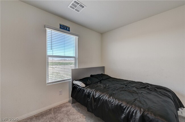 Building Photo - 386 Larksong Ave