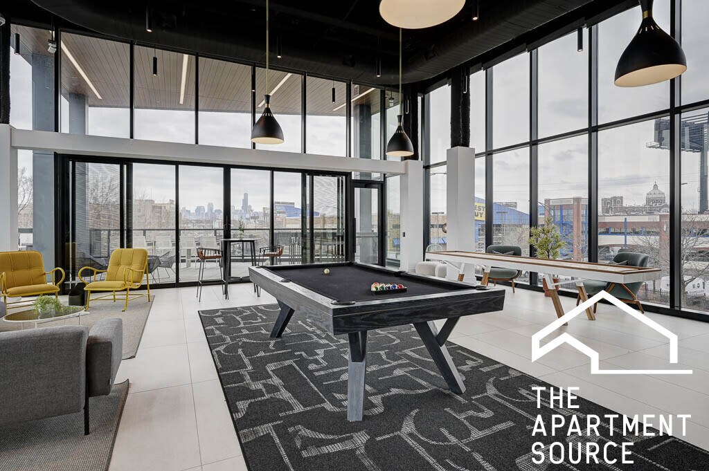 Building Photo - 2155 N Elston Ave