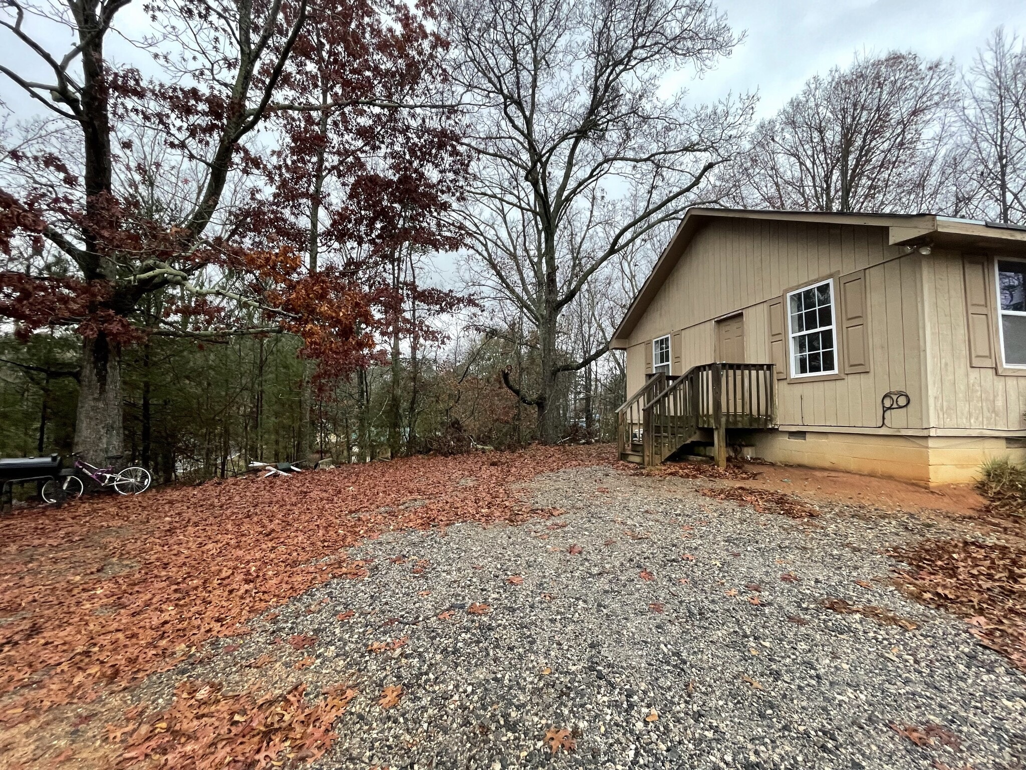 Building Photo - 2525 State Barn Rd