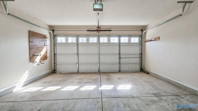 Building Photo - 111 Artesian Ln NW