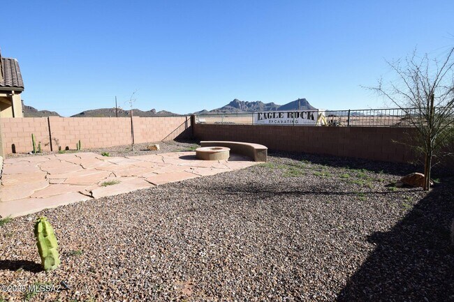 Building Photo - 10155 N Leopard Gecko Terrace