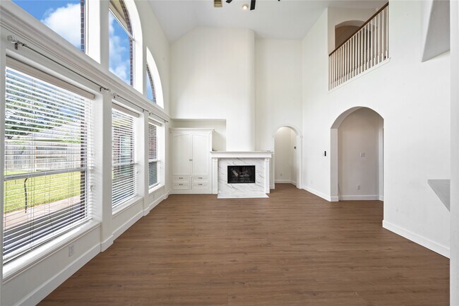 Building Photo - 17314 Laguna Trail Dr