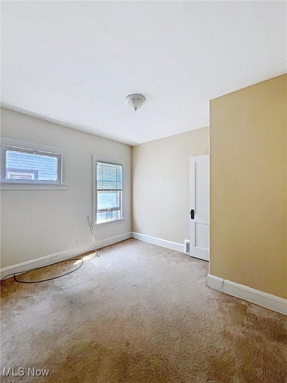 Building Photo - 2683 Hampshire Rd