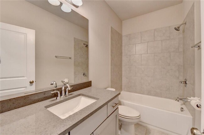 Building Photo - 336 Atley Pl