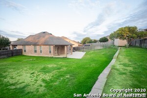 Building Photo - 1403 Sun Garden