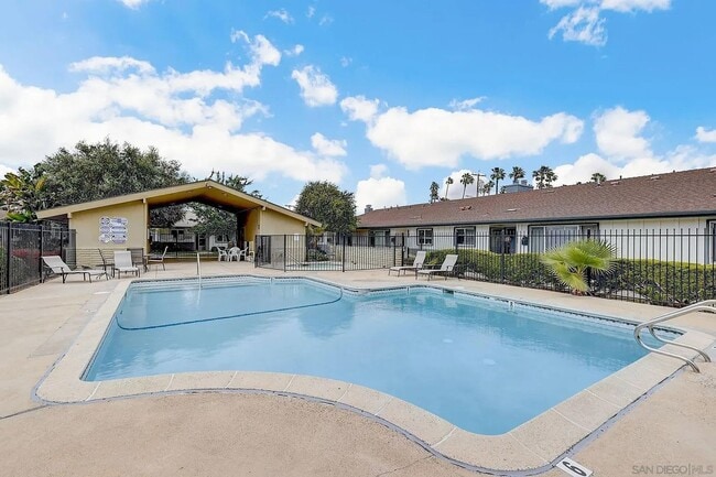 Building Photo - 2BD/2BA Condo in the heart of Escondido - ...