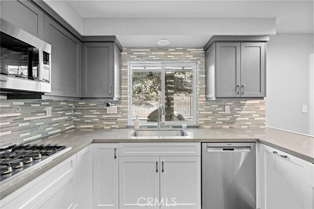 Building Photo - 29 Apache Dr