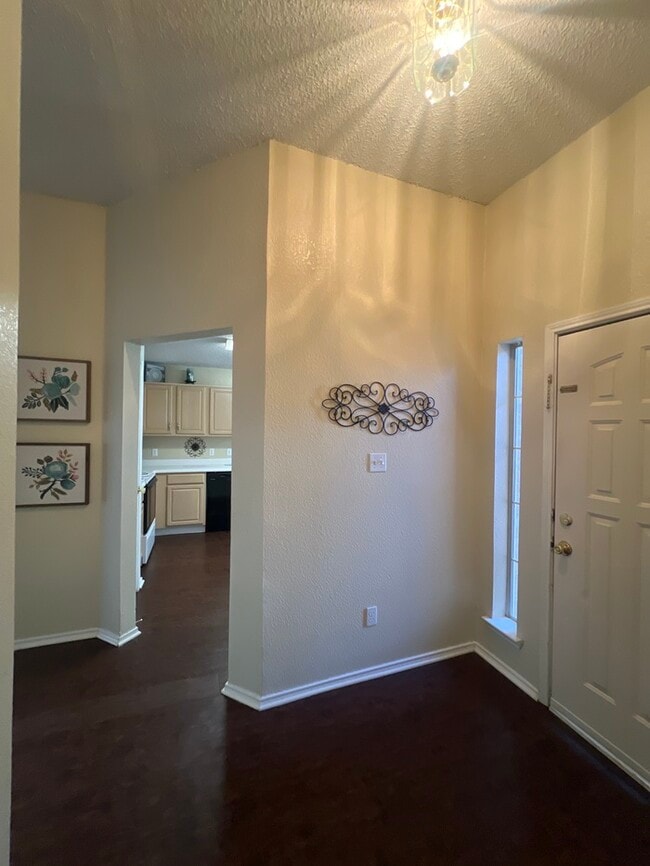 Building Photo - COZY 3/2/2 Fort Worth Home