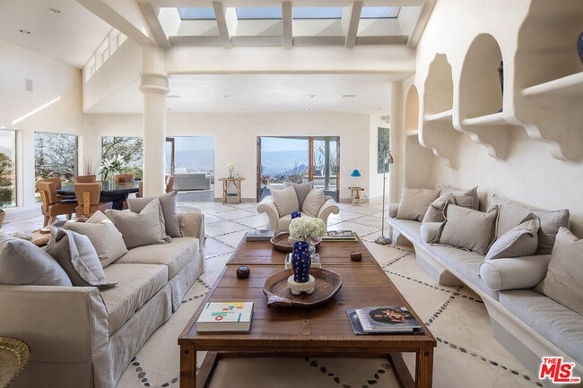 Building Photo - 57425 Palm Seco Cir