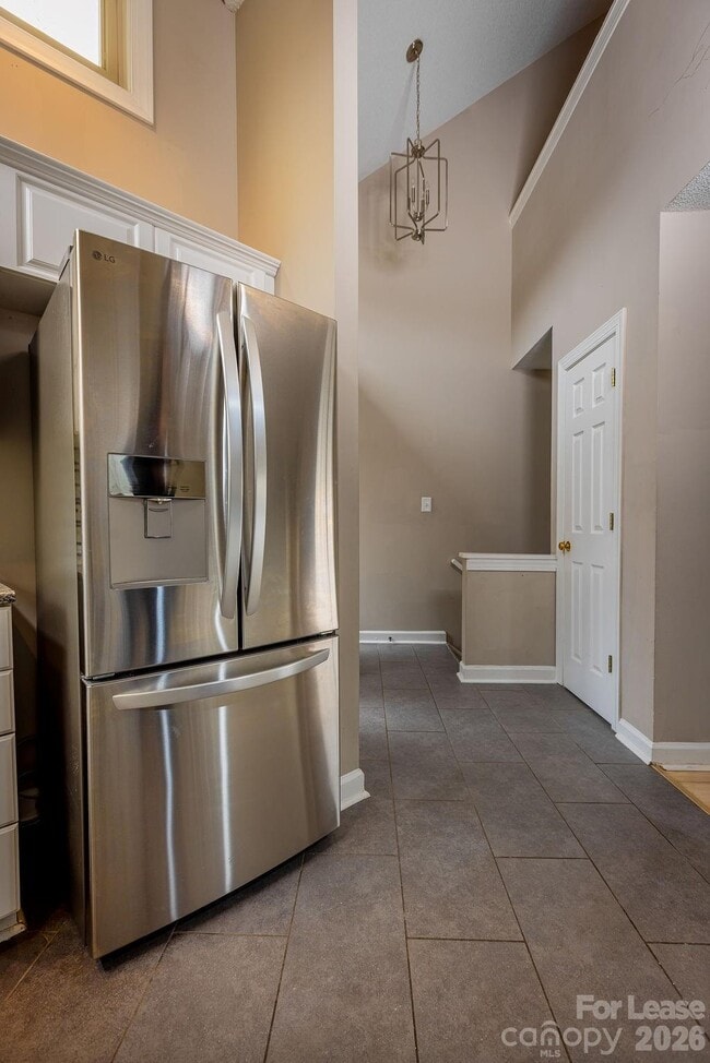 Building Photo - 14623 Waterside Dr