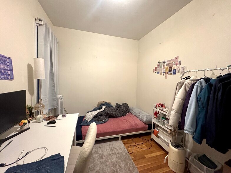 Building Photo - 616 Columbus Ave