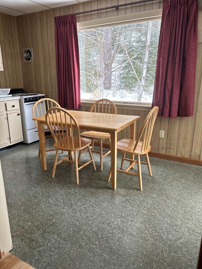 302 Lake Ave 302 Lake Ave Lake Luzerne NY 12846 Apartment Finder