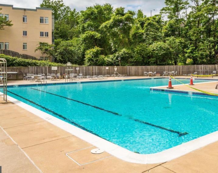 Pool - 6301 Stevenson Ave