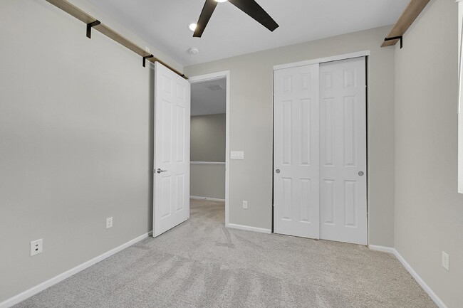Building Photo - $2,550.00 - 3 Beds,2.5 Baths, Single Famil...