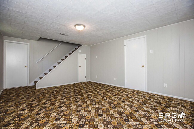 Building Photo - 15 Pemberton Dr