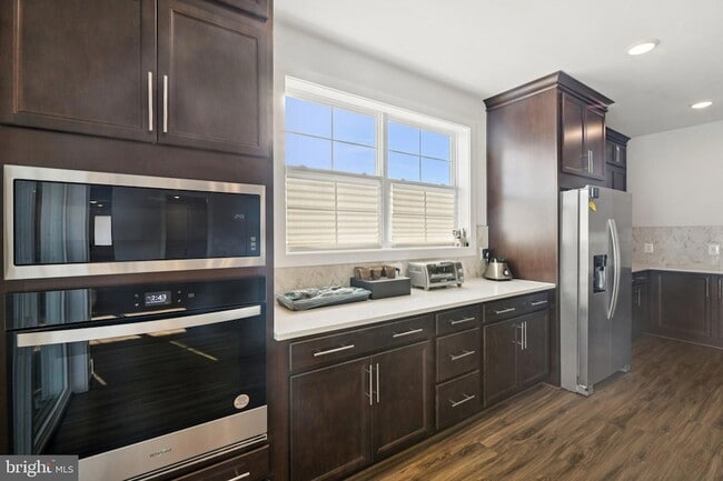 Building Photo - 42051 Night Nurse Cir