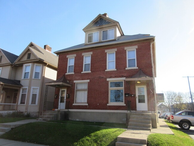 Primary Photo - W 8th Ave 235-237 HHR