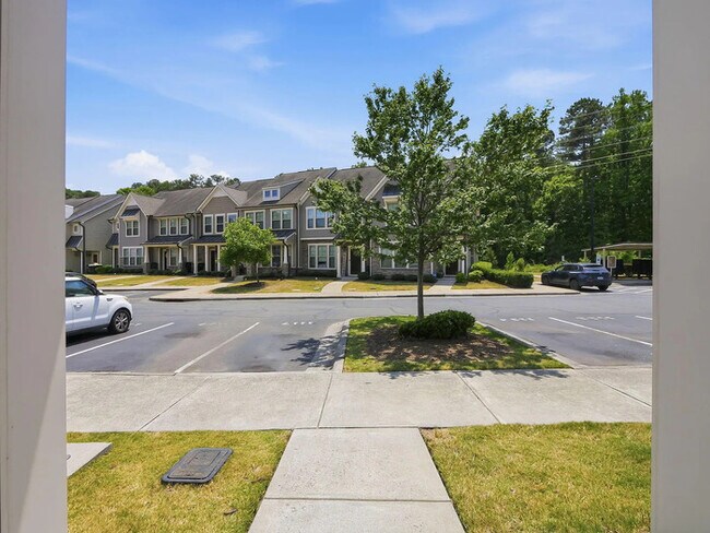 Building Photo - Lease OR Lease to Own