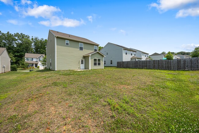 Building Photo - 4213 Stockbrook Dr
