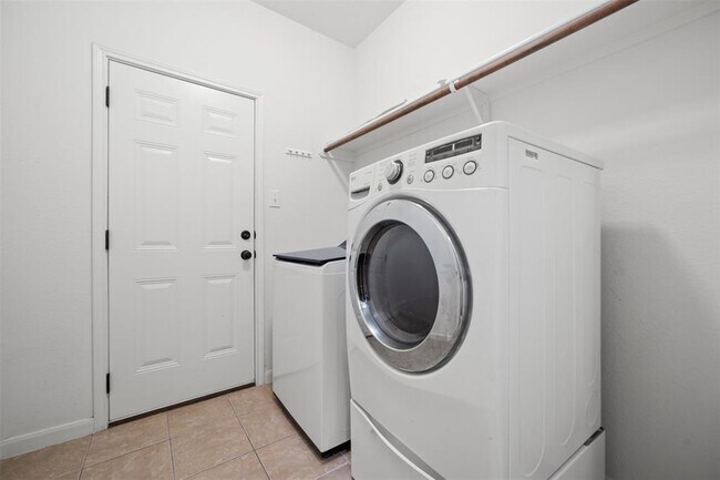 Building Photo - 216 Archipelago Trail