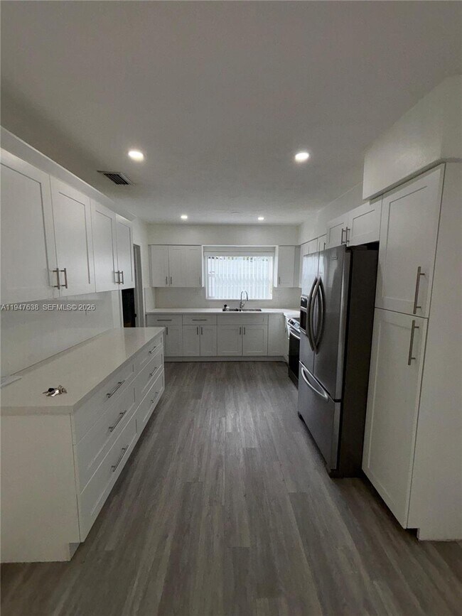 Building Photo - 11105 SW 156th Terrace