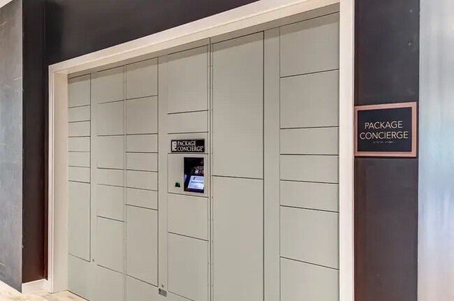 Building Photo - 75 Cowles Ln