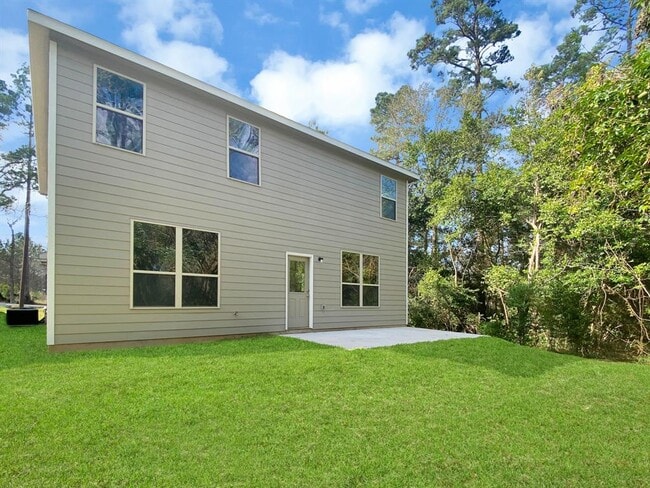 Building Photo - 405 Mohawk Dr
