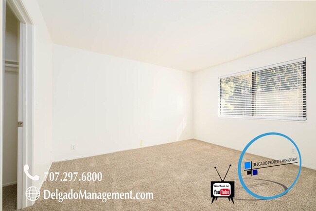 Building Photo - Benicia 2 bedroom condo