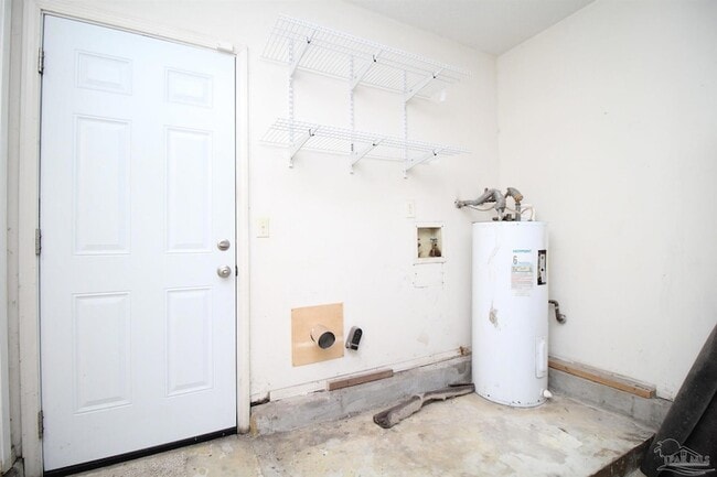 Building Photo - 3231 Palmdale Ave