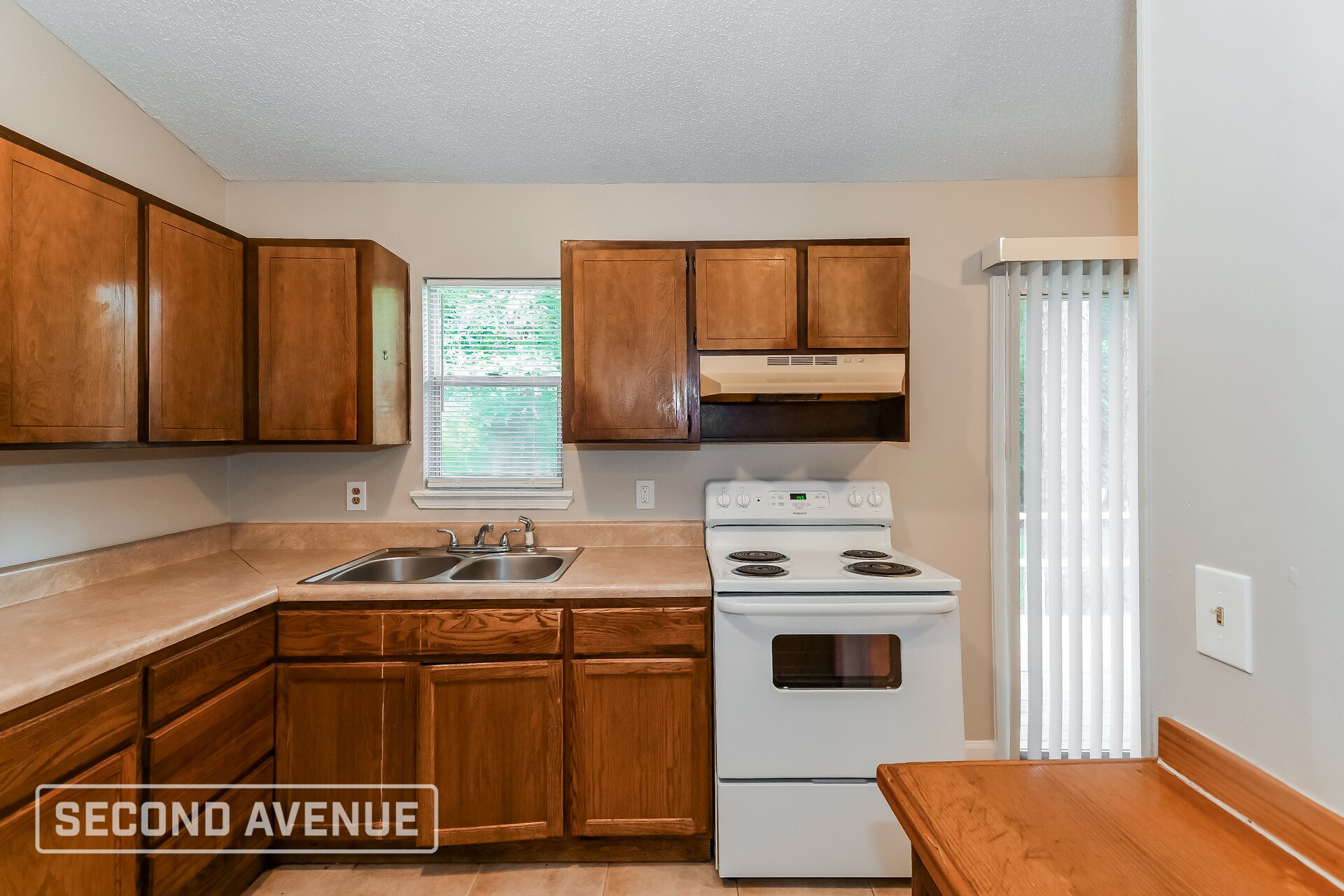 Building Photo - 2734 Sandusky Ave W