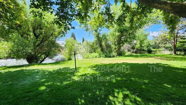 Building Photo - 2300 Dickerson Rd