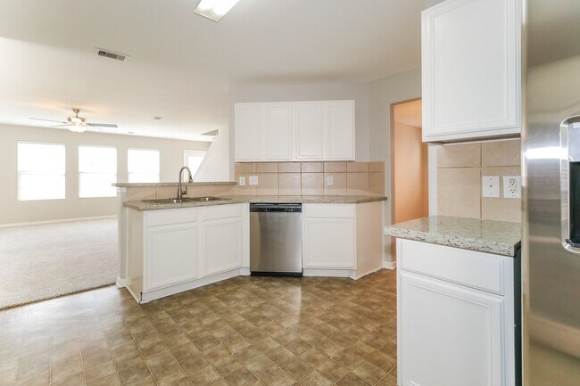 Building Photo - 11023 Vanilla Cir